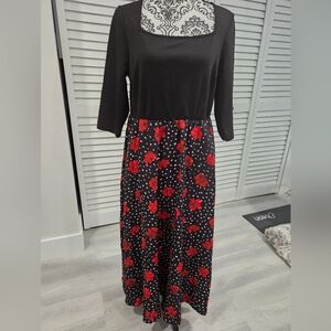 BloomChic Black and Red Floral Dress